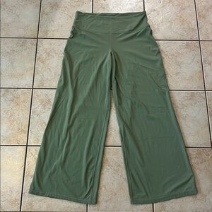 Athleta‎ Elation Wide-Leg Pants in Sage Green, Sz XL